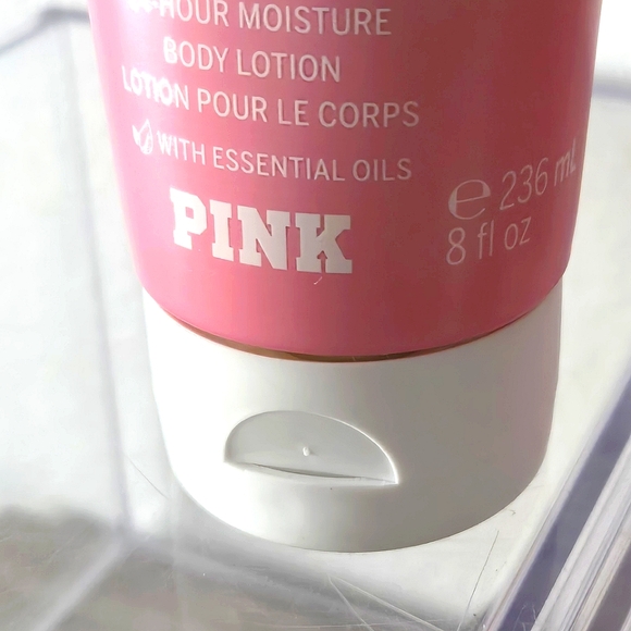 ☆CLEARANCE☆ VS PINK Fresh & Clean Frosted + Warm & Cozy Sugared - Picture 3 of 6